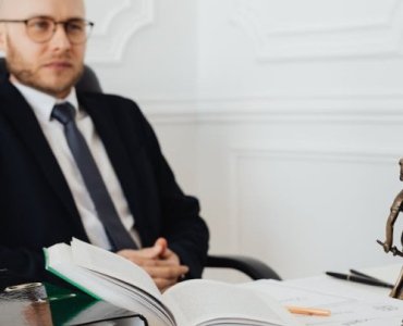 Spadek po mieszkaniu bez konfliktów: prosty przewodnik podziału krok po kroku